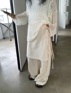 Natural Wardrobe, Inspiring Aesthetic, Style 2025, Recycled Sweater, Sweater Refashion, Fashion Mood Board, Ootd Summer, Couture Details, Outfit Winter