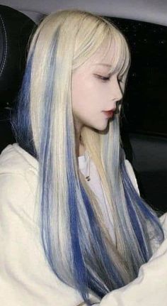 Blonde Hair With Blue Highlights, Pretty Blonde Hair, Dyed Hair Blue, Dark Blue Hair, Vivid Hair Color, Cute Hair Colors