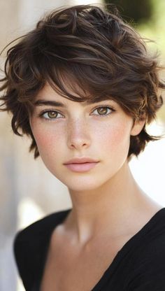 Find your perfect style with 24 short wavy hairstyles that offer a beautiful mix of short cuts and wavy texture. Ideal for adding a fun and fashionable twist to your appearance, these wavy hairstyles are perfect for everyday wear and special occasions. Short Bob With Thick Hair, Pixie Hair For Curly Hair, Very Thick Short Hair, Longish Pixie Haircut, Short Wavy Hair Middle Part, Ways To Style Really Short Hair, Short Fine Wavy Hairstyles, Short Fun Haircuts For Women, Wavy Hair Pixie Cut