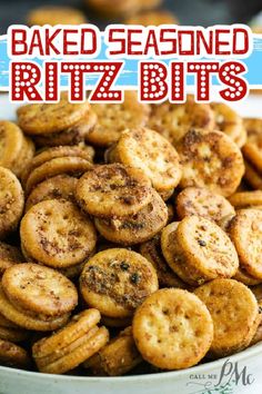 BAKED SEASONED RITZ BITS! Chex Mix Flavors, Caramel Snack Mix, Seasoned Crackers, Peanut Butter Crackers, Butter Crackers, Snack Mixes