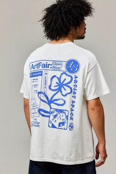 UO White Art Fair T-Shirt | Urban Outfitters UK Urban Tshirt Design, Trendy Clothes, New Print, Graphic Design Posters, Art Fair, White Art, Floral Motif, Shirt Shop, Men's Clothing