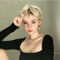 Gender Neutral Bob Haircut, Blonde Pixie Shag, Blonde Pixie Mullet, Shaved Side Pixie, Micro Mullet, Shag Pixie Cut, Grunge Pixie Haircut, Shaggy Pixie Mullet, Mullet With Shaved Sides