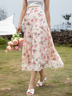 Womens Simple Pretty Skirts, Feminine Fitted Skirt, Casual Feminine Skirt, High Waist Skirt Casual, Patterned Skirt Dresses, Cheap Feminine Fitted Skirt, Affordable Feminine Midi Skirt, Women’s High Waisted Skirt, Vintage Floral A Line Skirt