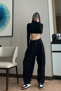 Mode Ulzzang, Modele Fitness, Mode Shoes, Dance Outfits Practice, Practice Outfits, Tomboy Style Outfits, Looks Black, Looks Street Style, Tomboy Fashion