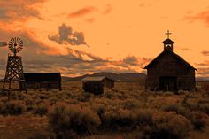 Wild Western Aesthetic, Old West Aesthetic, Rdr2 Oc, Dark Western, Gothic Western, Bg Design, Western Town