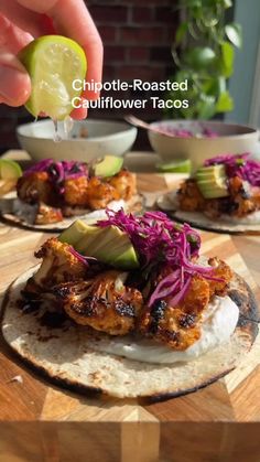 Vibrant and delicious vegan tacos filled with plant-based goodness, perfect for a flavorful meal. Vegan Mexican Tacos, Vegan Chilaquiles Recipe, Tacos Cauliflower, Mexican Theme Party Food, Mexican Vegetarian Recipes, Tacos Ideas, Veggie Tacos Recipes, Healthy Filling Meals, Roasted Cauliflower Tacos