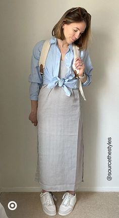 Cute Modest Outfits Casual, Modest Outfits Casual, Modest Spring Dresses, Blouse Ideas, Chica Cool, Cute Modest Outfits, Modesty Fashion, Chambray Top, Modest Fashion Outfits