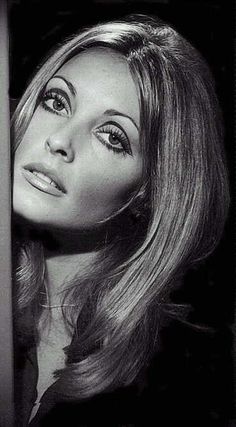 Sharon Tate Makeup, Party Make-up, Nancy Sinatra