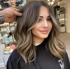 Ash Brown Hair Shoulder Length, Short Hair Partial Balayage, Short Mousy Brown Hair, Short Ashy Brown Hair, Ashy Light Brown Hair Balayage, Mousy Brown Hair With Highlights, Brown Hair Color With Highlights, Hair Inspiration Brunette, Mousy Brown Hair