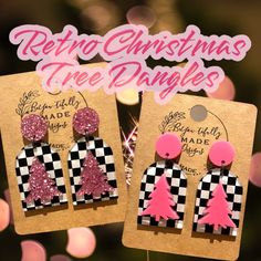 Pink Christmas Earrings, Christmas Earring Ideas, Christmas Tree Arch, Tree Arch, Cat Clay, Accent Earrings, 2023 Pink, Retro Christmas Tree, Arch Earrings