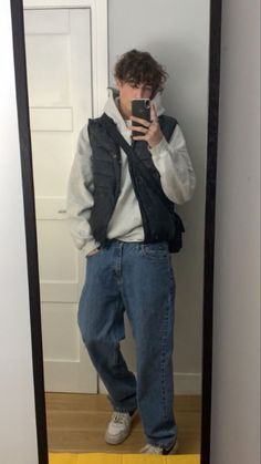 Loose Fits Aesthetic Men, Bay Area Aesthetic Outfits Men, Retro Commuting Style Men, Fit Inspo For School Outfits Men, Soft Guy Aesthetic, Men’s Fashion Vintage, Killua Fits, Soft Guy Outfits, Outfits For Guys Aesthetic