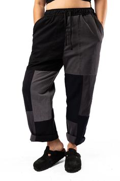 The Remade Chino Camp Pant Casual Relaxed Fit Pants With Patchwork, Black Cotton Patchwork Bottoms, Cotton Utility Sweatpants With Patch Pockets, Casual Straight Leg Cargo Pants With Patchwork, Utility Cotton Sweatpants With Patch Pockets, Black Cotton Patchwork Pants, Utility Style Cotton Pants With Patchwork, Cotton Utility Pants With Patchwork, Casual Cotton Patchwork Sweatpants