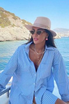 Island Holiday Outfits Beach Vacations, Punta Cana Outfits, 50 Year Old Woman, Outfits Female, Club Outfit, Club Outfit Ideas, Middle Aged Women, Vacation Outfits