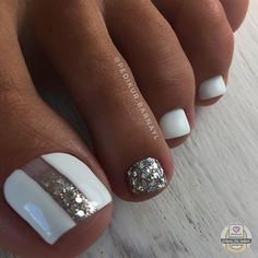 Bachelorette Nails, White Gel Nails, Gel Toe Nails, Bears Nails, Pretty Toe Nails, Cute Nails For Fall, Cute Toe Nails, Fancy Nails Designs