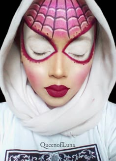 Ghost Spider Gwen Makeup, Spider Gwen Makeup Halloween, Gwen Stacy Costume Diy, Ghost Spider Cosplay, Diy Spider Gwen Costume, Gwen Stacy Face Paint, Spider Gwen Face Paint, Spider Gwen Halloween Costume