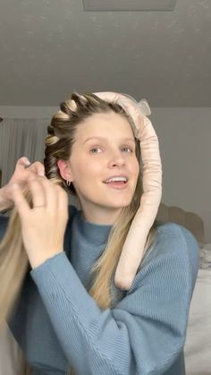 Detailed video on how to wrap heatless curlers! Get perfect curls every time!! * * #heatless #heatlesscurls #heatlesscurlers #curls… | Instagram