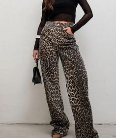 Upgrade your wardrobe with Elanor. These high-waisted straight casual pants boast a trendy street style leopard print that will make a statement. The wide leg design adds a touch of sophistication to your outfit. Embrace your wild side while looking effortlessly chic. 100% Cotton Leopard Jeans, Winter Trousers, Print Pant, Leopard Print Pants, Leopard Pants, Middle Aged Women, Trendy Street Style, Pantalon Large, Y2k Streetwear