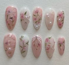 #nails #coquette #dollete #flowers Delicate Pink Nails, Couqutte Nails, Coquette Flower Nails, Coqquete Nail, Fairytale Nails, Cute Simple Coquette Nails, Acrylic Nail Designs Coquette, Coquette Press On Nails, Coquette Nail