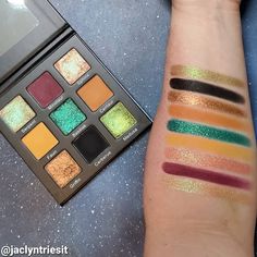 Shiny Eyeshadow, Makeup Geek Eyeshadow, Glam Aesthetic, Makeup Order, Indie Makeup, Minimal Makeup, Elf Makeup, Makeup Aesthetic