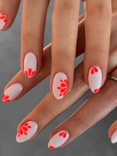 beach nail design: neon coral pop Simple Nail Designs For Summer Short, Nails Hawaii Vacation, Cute Summer Nail Inspo Short, Spring Manicure Ideas 2024, Simple Hawaii Nails, Short Beachy Nails, California Nails Ideas, Cute Tropical Nails, Tropical Nail Designs Beach Vacations