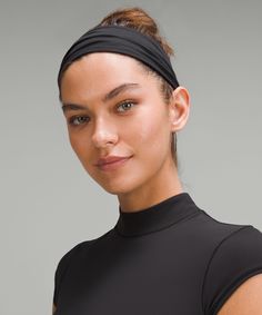 High Performance Means No Distractions. Keep Your Hair Off Your Face, Sweat Out Of Your Eyes, And The Focus On Your Workout With This Wide Headband. Designed For Training. Velvety-Soft Flocking On The Interior Helps Keep It Comfortably Secure During Workouts. Wider At The Front And Narrower At The Back For Maximum Coverage And Minimal Bulk. | License to Train Wide Headband Bulk Fabric, Female References, No Distractions, Lululemon Headbands, White Headband, Walk This Way, Wide Headband, Running Workout, Back Women