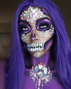 Halloween Makeup Artist, Glam Skull, Sugar Skull Costume, Dead Makeup, Rhinestone Makeup, Creepy Halloween Makeup, Carnival Makeup, Rave Makeup, Makeup Challenges