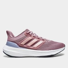 Tênis Adidas Ultrabounce Feminino-Mais do que um tênis de corrida, um companheiro para seu treino diário! O Tênis Adidas Ultrabounce Feminino conta com design moderno e versátil também para o dia a dia, confeccionado em material reciclado de alta performance, para a corredora que busca sustentabilidade e alta qualidade. O cabedal é feito em tecido respirável, colarinho acolchoado e reforço no calcanhar, que protege de possíveis torsões. O amortecimento Bounce é flexível e com ótimo retorno de en Alta Performance, Design