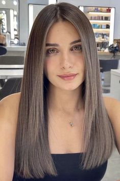 Middle Hair, Brown Straight Hair, Ash Brown Hair Color, Brown Hair Looks, Brown Hair Inspo, Straight Hair Cuts, Summer Hair Color For Brunettes, Winter Hair Color, Haircuts For Medium Hair