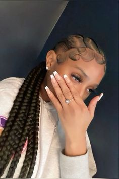 Pretty Edges With Braids, Summer Hairstyles For Black Women Natural Hair, Edges Styles With Braids, 12 Stitch Braids Straight Back, Long Stitch Braids With Design, Fed In Braids Black Women, 6 Straight Back Feed In Braids, Edges With Braids, 4 Feed In Braids Hairstyles