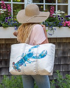 Find the perfect tote for wherever the summer takes you ☀️ Lobsters are a beloved symbol of Maine, the creature is close to our hearts. Recycled Sail Bags, Recycled Sails, Lobster Design, Sail Bag, Boat Bag, Maine Artist, Boat Tote