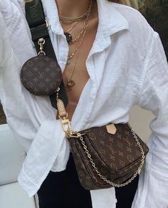 Τσάντες Louis Vuitton, Tas Louis Vuitton, Sunglasses For Your Face Shape, Louis Vuitton Taschen, Pochette Louis Vuitton, Sac Louis Vuitton, Louis Vuitton Multi Pochette, Louis Vuitton Sneakers, Lv Bags