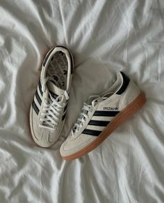 Adidas Beige Sneakers, Sambas Aesthetic, Adidas Beige, Beige Adidas, Beige Sneakers, Clean Aesthetic, Adidas Spezial, Shoe Inspo