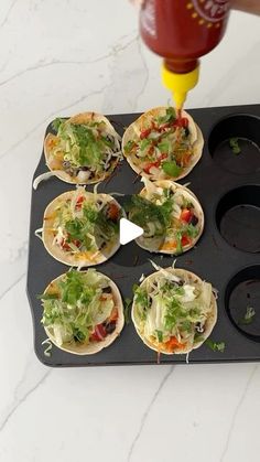 Healthy Food Facts - Tips on Instagram: "10 MIN DINNER! 🌮 I will never make tacos another way again 🤤  Great post by @ainsley for more recipes and healing tips 😍
.
These came out SO good and although you can make these with a bunch of different ingredients to switch it up - this combo was 👩🏻‍🍳💋
.
Access to my recipes & workouts in my app! ⬆️
.
#healthyrecipe #healthytacos #healthydinner" 10 Min Dinner, Healing Tips, Healthy Tacos, Healthy Food Facts, Free Keto Recipes, My Recipes, More Recipes, Taco Recipes, Food Facts