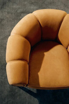 Lounge Chair 'Croissant' Chesterfield Sofa, Lounge Chair, Lounge