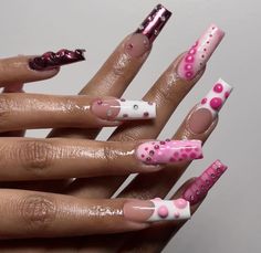 Los Angeles Nails, Pink Nail Sets, Retro Nails, 2023 Pink, Valentines Day Nails, French Acrylic Nails, Glow Nails, Pearl Nails