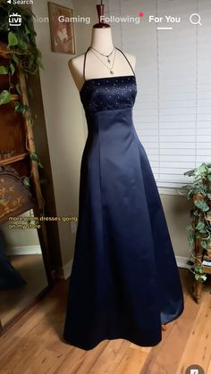 #twilight #Harrypotter #dress #outfit #beauty. #lanadelrey 90s Dress Formal, 2000s Dresses, 90s Formal Dress, 2000s Prom Dress, Dresses 90s, Dream Prom Dress