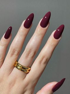 Free Returns ✓ Free Shipping✓. Elevate Your Style With 24pcs Long Almond Shape Bright Red False Nails Set Suitable For Women & Girls' Daily Wear Press On Nails Nail Supplies- Press On False Nails at SHEIN.#ChristmasNails #HolidayManicure #FestiveFingers #MerryManicure #NailArtInspiration #WinterNails #HolidayNailDesigns #ChristmasNailIdeas #NailGoals Kutek Disney, Wine Nails, Nagel Tips, Smink Inspiration, Makijaż Smokey Eye, Brown Nails, Classy Nails, Funky Nails, Chic Nails