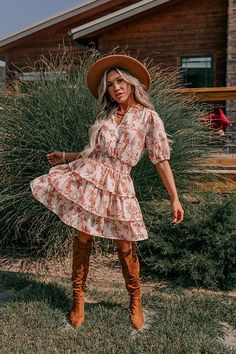 Western Wedding Guest Outfit, Shower Vibes, Country Western Dresses, Sequin T Shirt Dress, Southern Belle Style, Team Photoshoot, Country Chic Outfits, Plus Size Sweater Dress, Christmas Sweater Dress