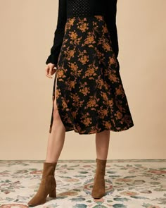 Free shipping on orders over $69. Shop The Floral Slit High Waisted A-line Skirt - black - xs,s,m,l,xl at RIHOAS. Tailored Clothes, Perfect Figure, Vintage Floral Pattern, Skirt Floral, Floral Vintage, Black Bottoms, Women Skirts Midi, A Line Skirt, Skirt Fashion