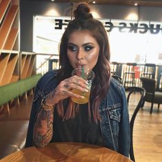 Jamie Genevieve, Short Hairstyle Ideas, Hair Braid Rings, Mujeres Tattoo, Hair Jewels, Short Hairstyle, Tone Hair, Hair Rings, Makati