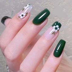 Types Of Fake Nails, Ballerina Acrylic Nails, Green Acrylic Nails, Heart Nail, Manicure Diy, Nail Art Set, Coffin Shape