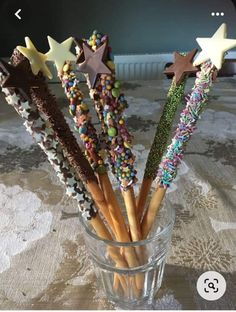 Bonfire Party Food, Bonfire Food, Star Snacks, Halloween Gender Reveal, Fireworks Craft, Preschool Play, Bonfire Party