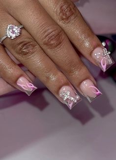 Short Pink French Tip Acrylic Nails, Polygel Ideas, Version Board, Short Nail Inspo, Girly Acrylic, Holiday Inspo, Baddie Nails, Aesthetic Nails