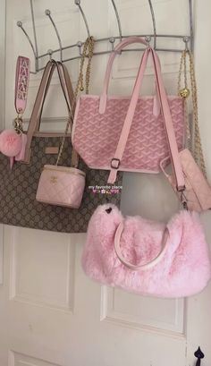 pink bags pink bag tote brown fluffy duffle bag Sanrio Flowers, Dove Lotion, Outfits Hawaii, Glossier Bag, Fruit Cereal, Pink Bags, Pink Lifestyle, Pink Life, Japanese Nails