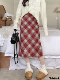 Olivia Mark - Academy-style Plaid Midi Skirt Red Plaid Skirt Outfit, Academic Style, Sophisticated Wardrobe, Skirt Ootd, Long Plaid Skirt, Plaid Skirt Outfit, Plaid Midi Skirt, Red Plaid Skirt, Midi Skirt Pattern