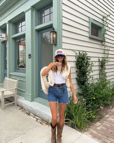 home 🫶 Cowboy Boots Outfit Summer, Summer Boots Outfit, Ig Pictures, Outfit Inspo Board, Nashville Outfit, Cowgirl Outfits, Out West, August 27, Inspo Board