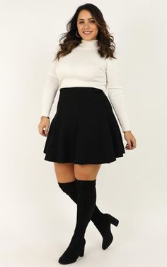 Sweater Outfit Plus Size, Skirt Outfits Plus Size, Skirt And Sweater Outfit, Plus Zise, Plus Size Fall Outfit, Plus Size Summer Outfits, Cute Skirt Outfits, Plus Size Fall, Aline Skirt