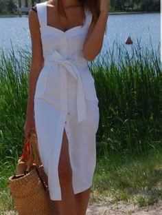 Elegant Summer Outfits, Design Moda, Moda Chic, Spring Summer Outfits, Outfit Idea, Look Fashion, Dress Brands, Classy Outfits, Beautiful Outfits