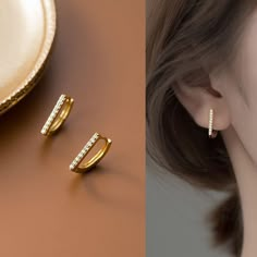 Minimalist Earrings Studs, Gold Rings Fashion, Gold Ring Designs, Gold Jewelry Simple, Jewelry Design Earrings