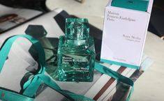 Maison Francis Kurkdjian Aqua Media Cologne Forte Review Bergamot Essence, Body Gym, Woody Scent, Full Body Gym Workout, Green Bottle, Clean Scents, Gym Workout, Shades Of Green